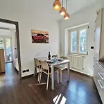 Il Golfo Apartment, *